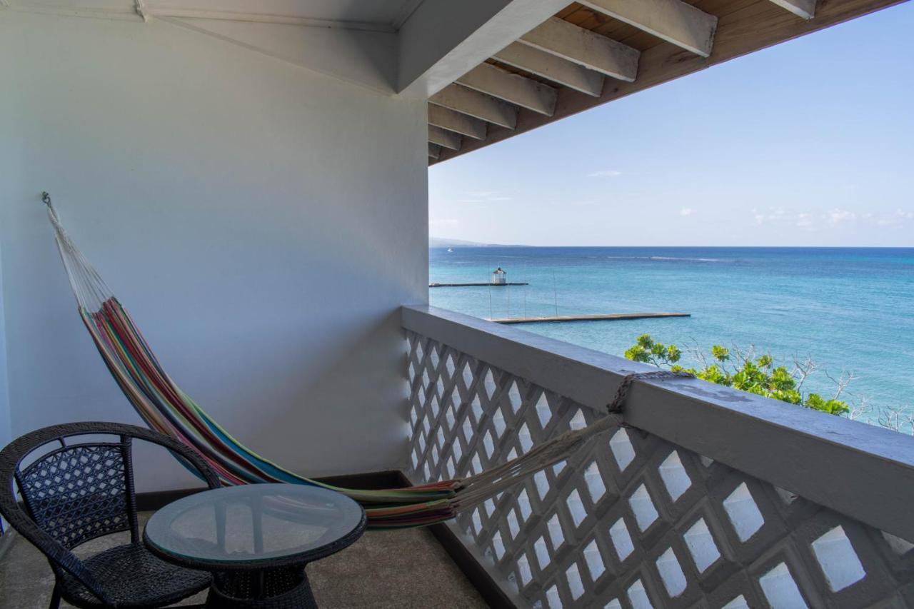 Kaz Kreol Beach Hotel Ocho Rios Eksteriør bilde