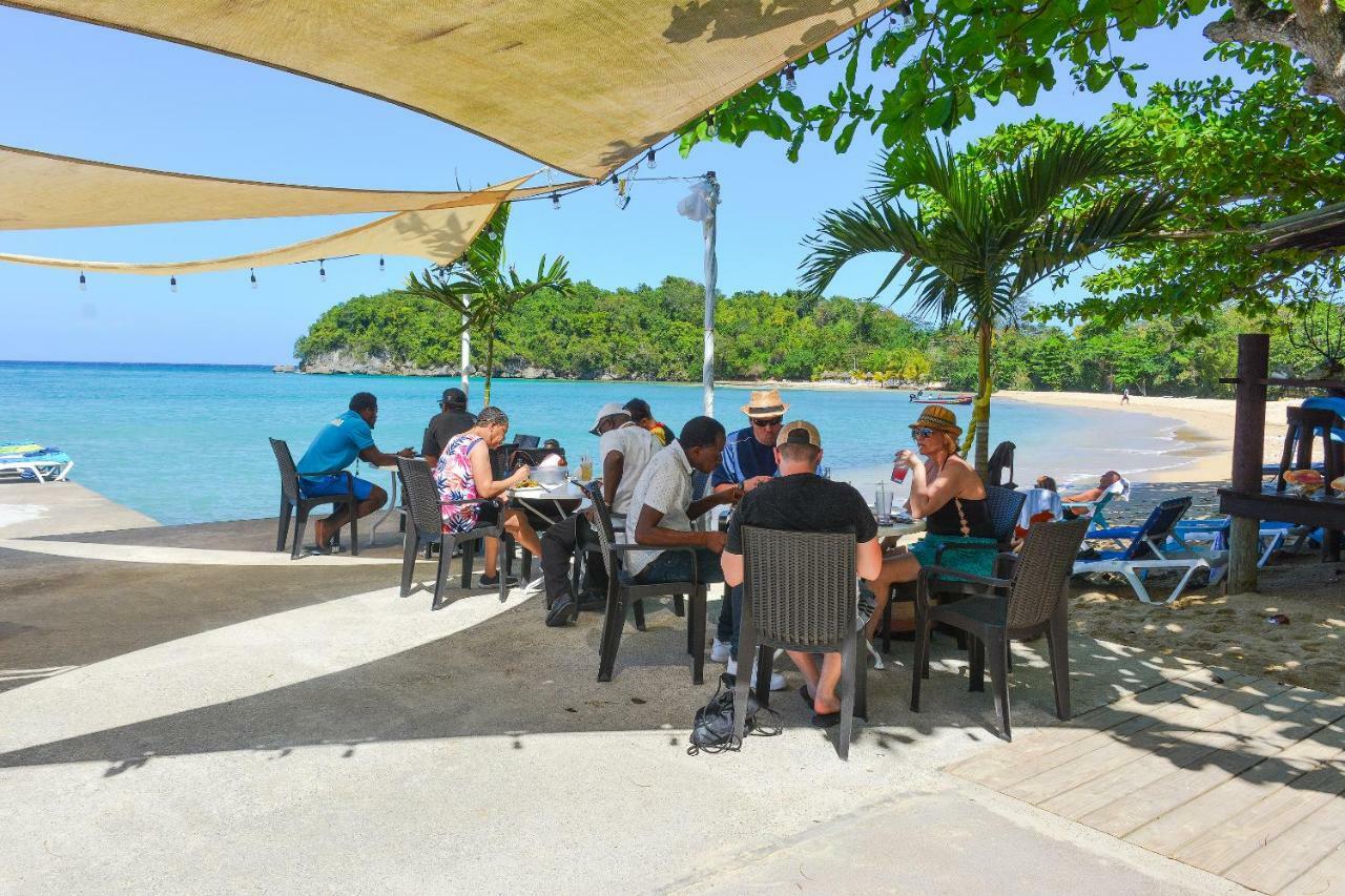 Kaz Kreol Beach Hotel Ocho Rios Eksteriør bilde